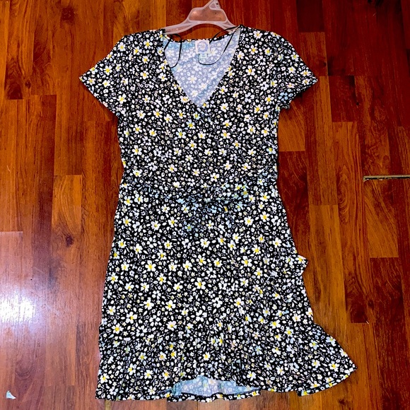 NWOT Blue Rain daisy print dress - Picture 1 of 5
